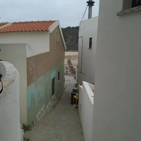 With 2 Bedrooms In Odeceixe, With Wonderful Sea View And Balcony Apartmán